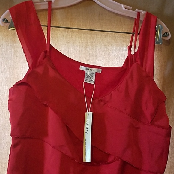 ESLEY RED DRESS - Picture 4 of 4